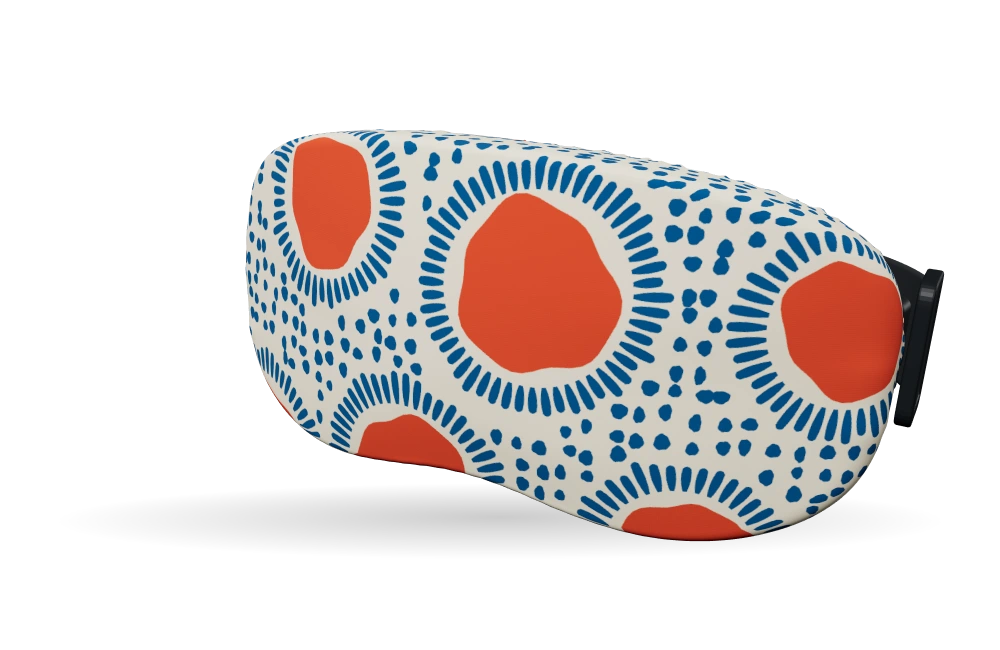 Print Soleil studio · Cobalt vermilion op een skibrilhoes